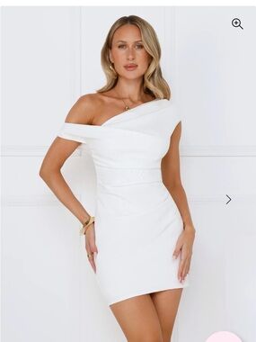 Hello Molly White One-Shoulder Asymmetric Bodycon Dress